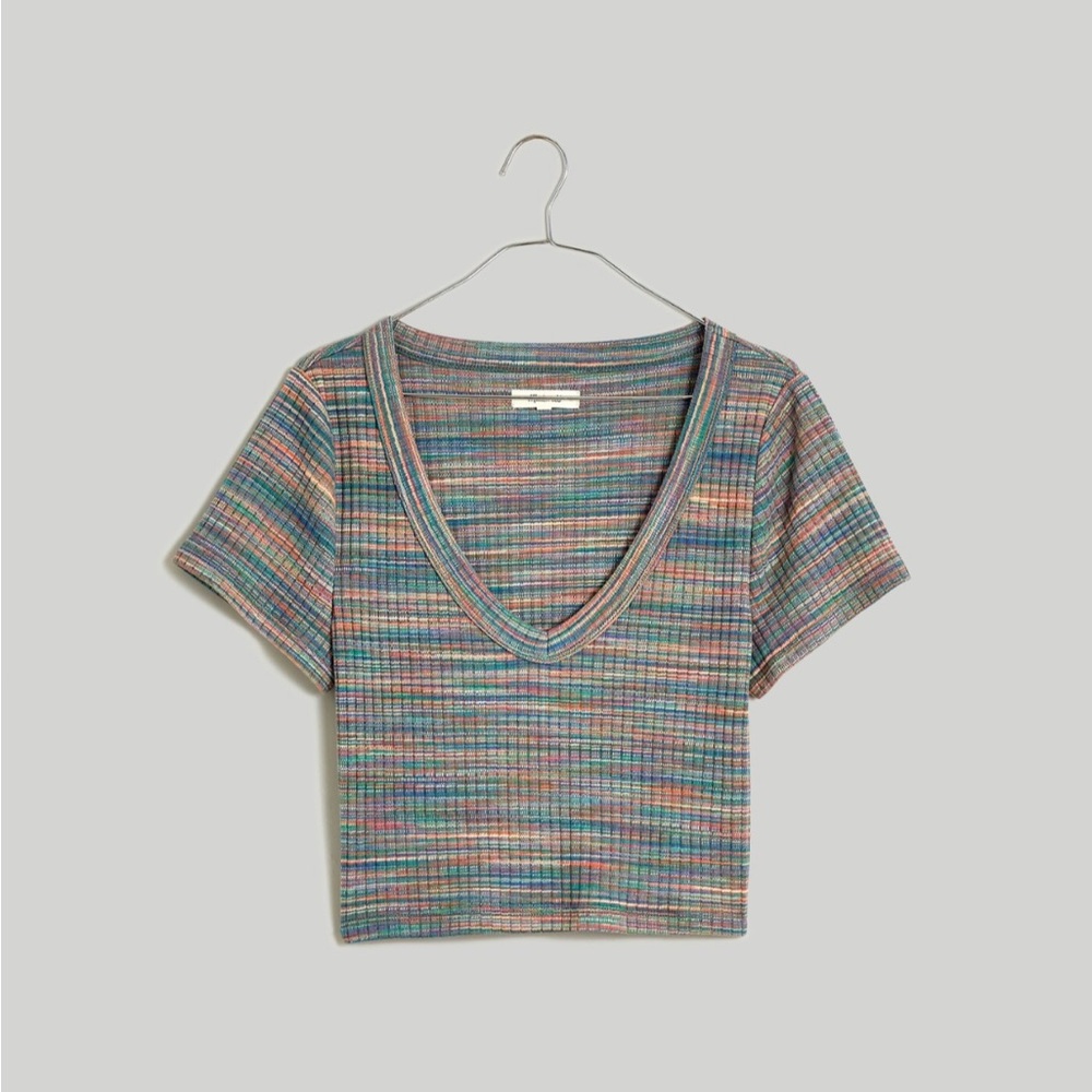 Ribbed V-Neck Crop Tee in Space-Dye